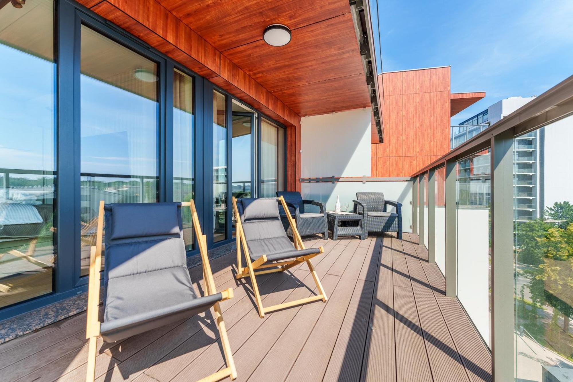Apartament Delux Kasprowicza 20C Prywatny Parking Basen Sauna Oraz Silownia W Cenie 코워브제크 외부 사진