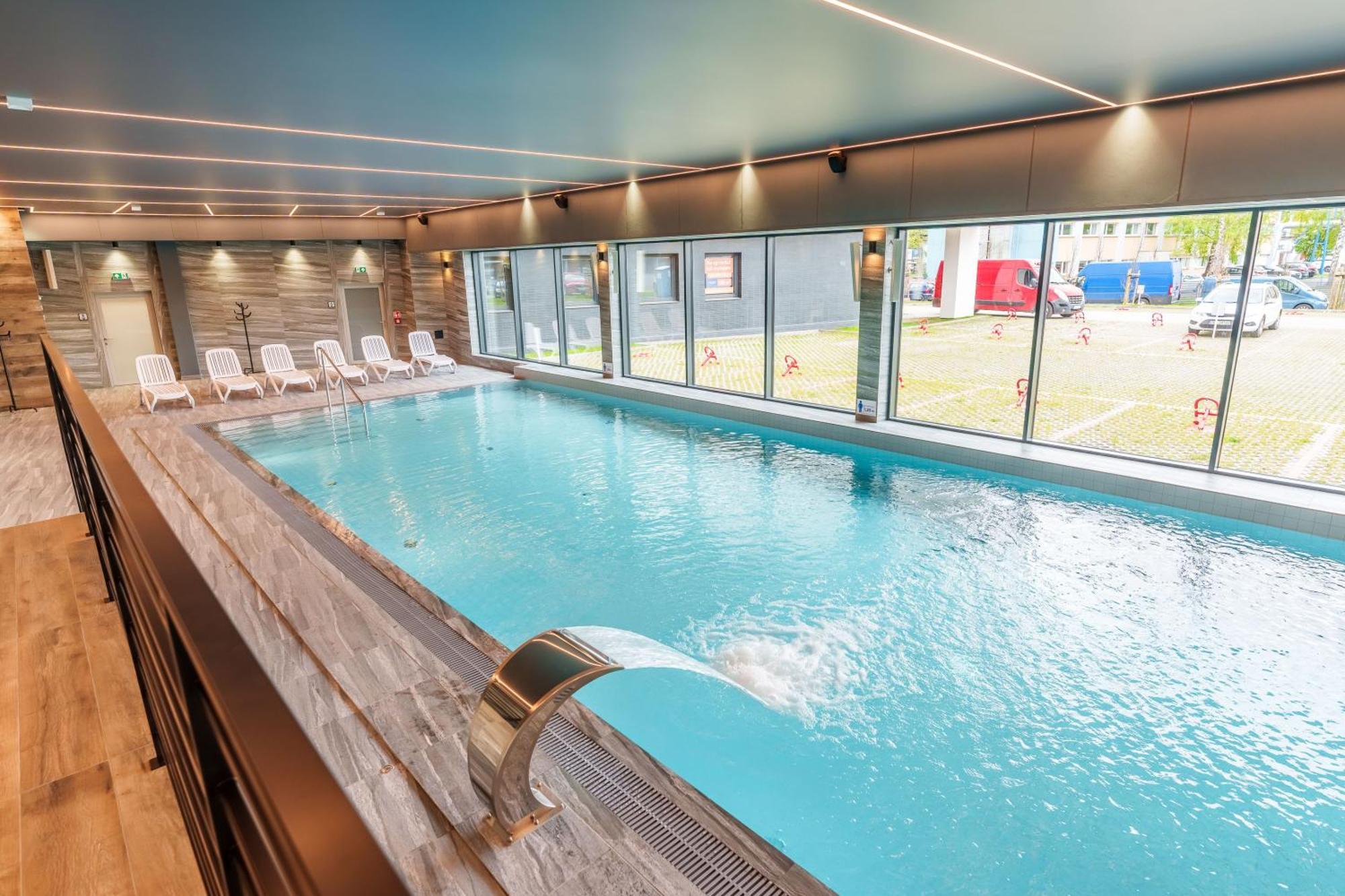 Apartament Delux Kasprowicza 20C Prywatny Parking Basen Sauna Oraz Silownia W Cenie 코워브제크 외부 사진